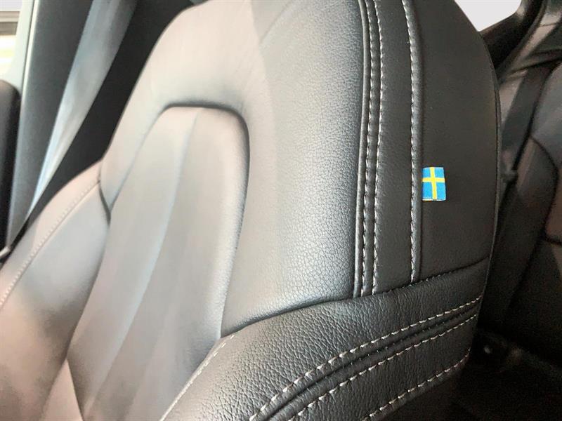 volvo XC40 2025 - 10