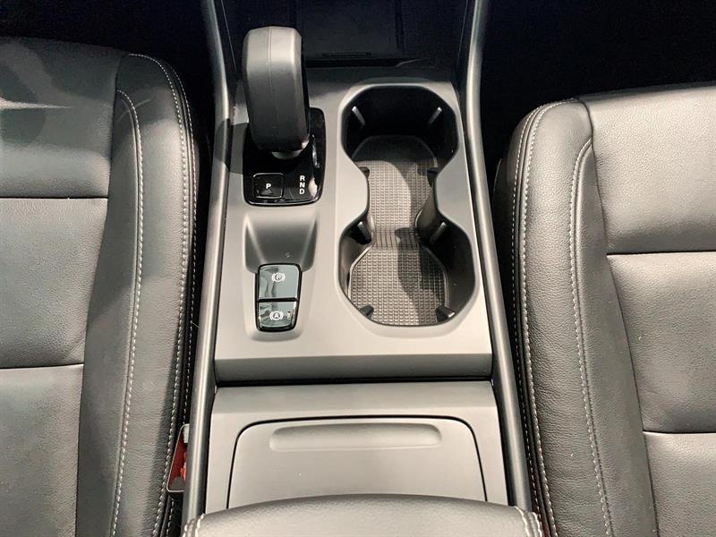 volvo XC40 2025 - 15
