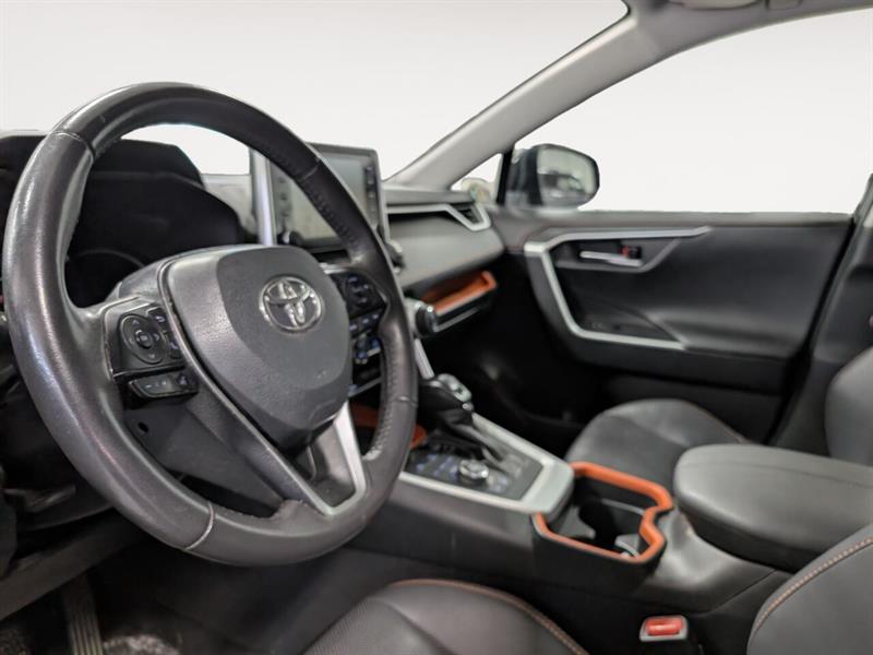 toyota RAV4 2021 - 8