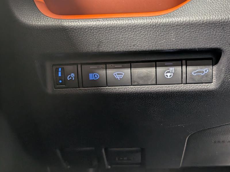 toyota RAV4 2021 - 11