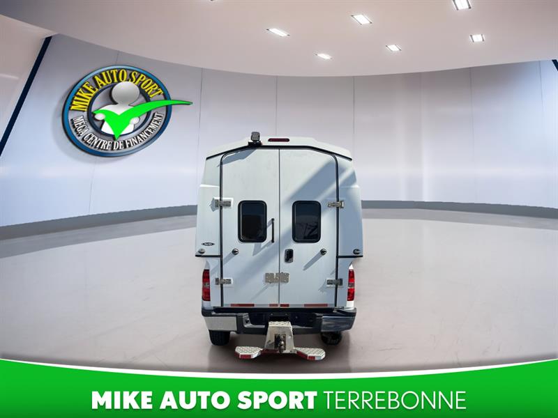 chevrolet Silverado 3500HD 2014 - 8