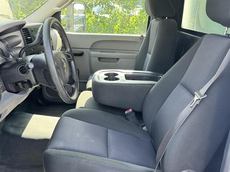 chevrolet Silverado 3500HD 2014 - 13