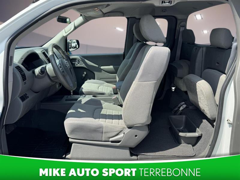 nissan Frontier 2019 - 8