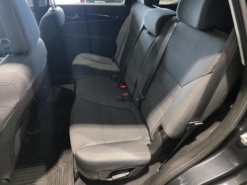 kia Sorento 2020 - 23