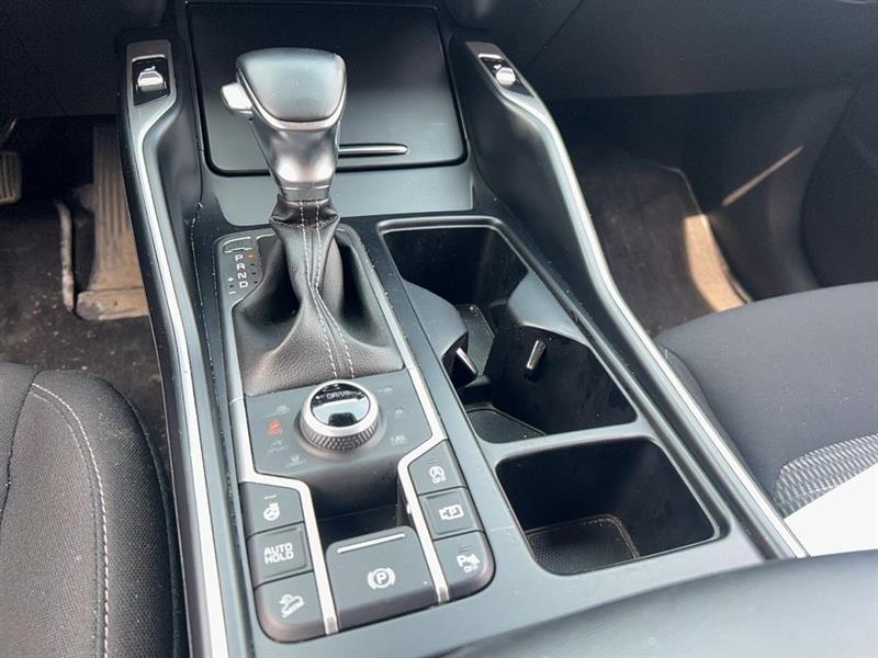 kia Sorento 2022 - 26