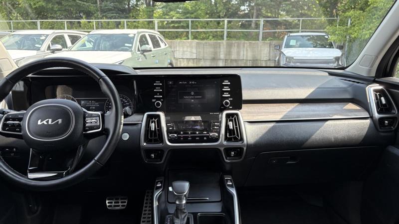 kia Sorento 2023 - 16