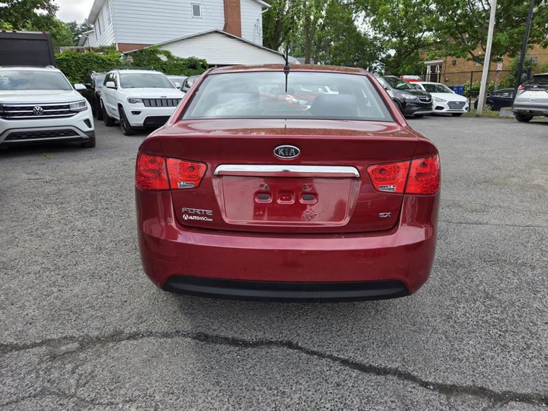 kia Forte 2010 - 6