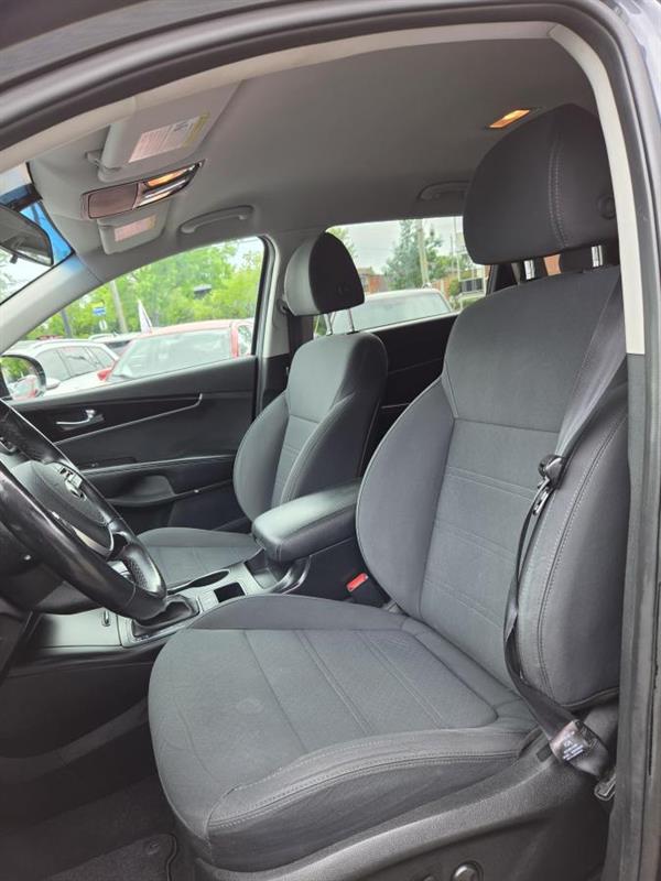 kia Sorento 2020 - 16