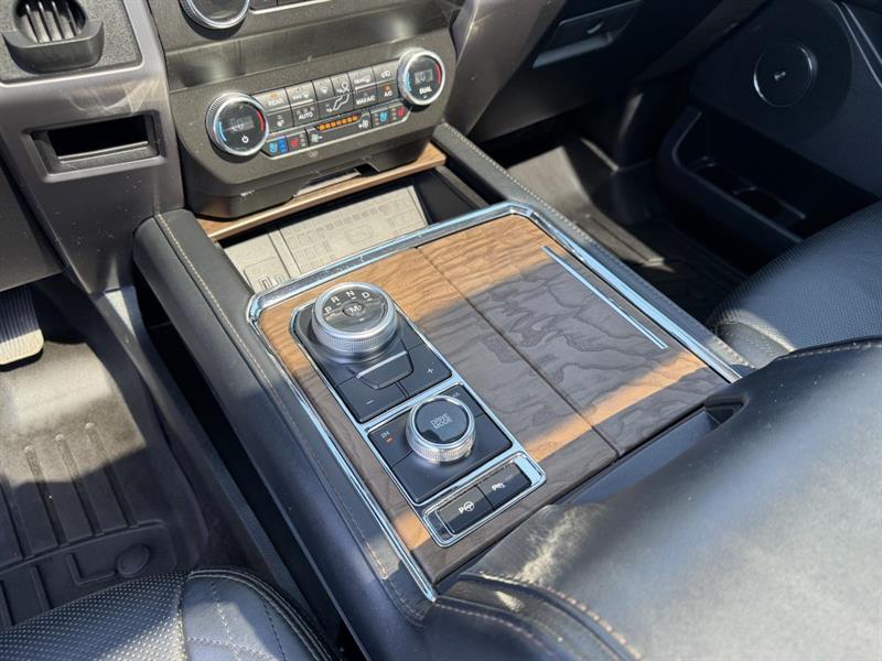 ford Expedition 2021 - 18