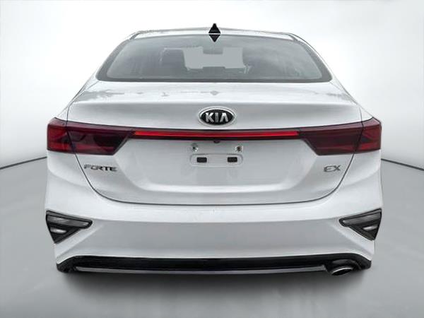 kia Forte 2020 - 6