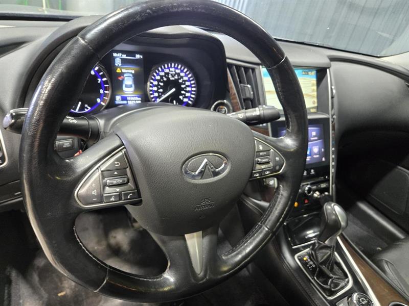 infiniti Q50 2014 - 17