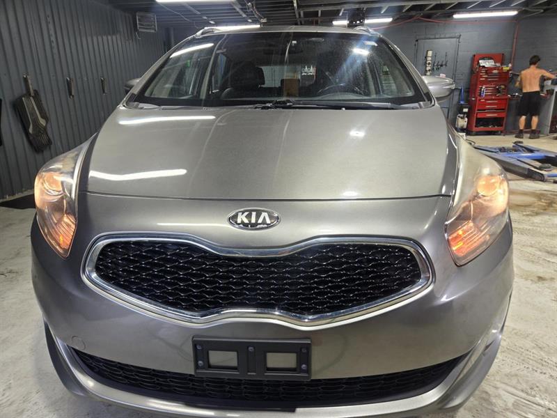 kia Rondo 2014 - 4