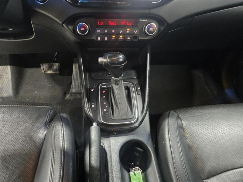 kia Rondo 2014 - 15
