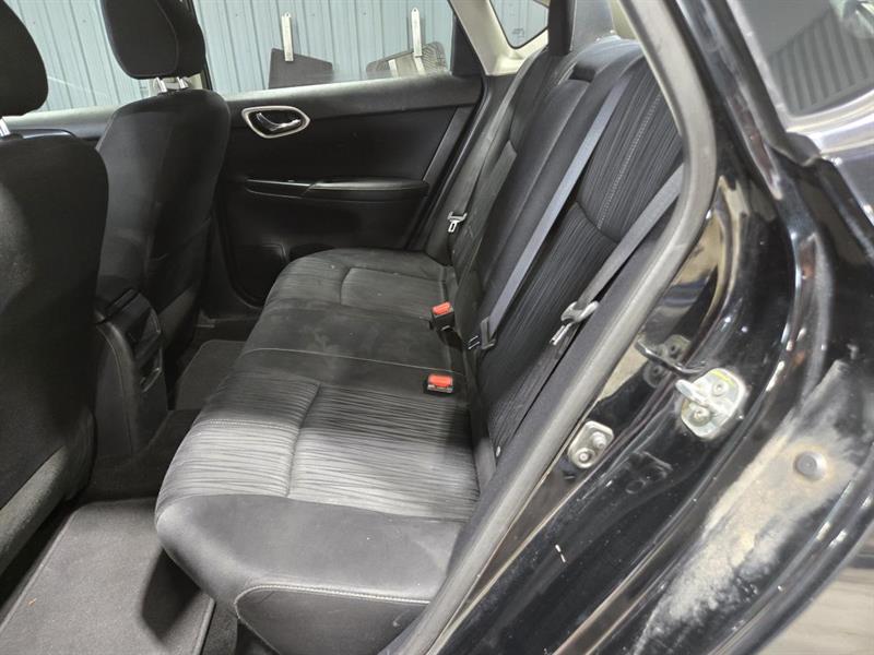 nissan Sentra 2016 - 12