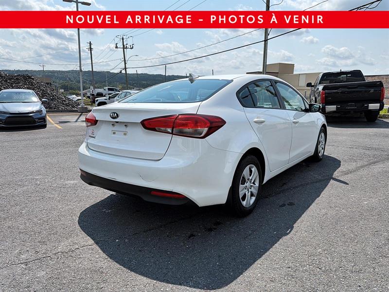 kia Forte 2017 - 10