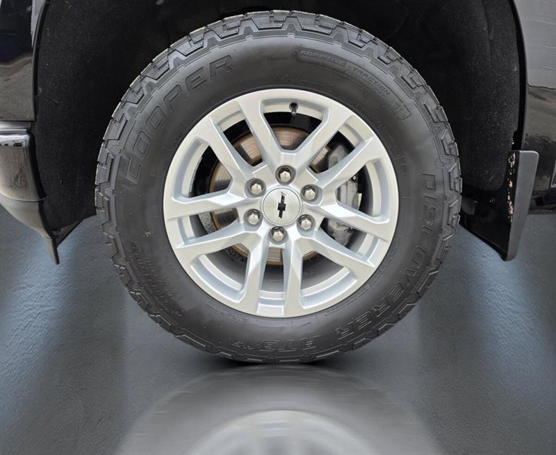 chevrolet Silverado 1500 2021 - 11