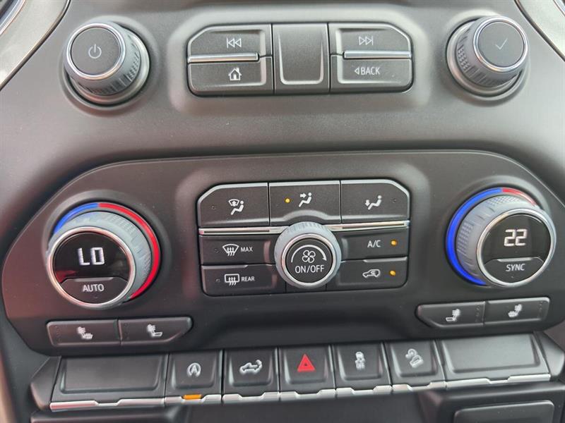 chevrolet Silverado 1500 2021 - 16