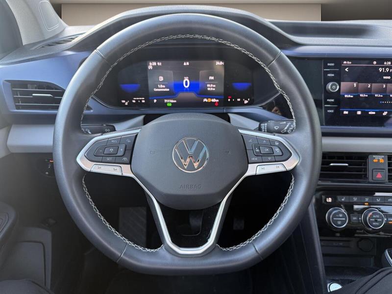 volkswagen Taos 2023 - 13