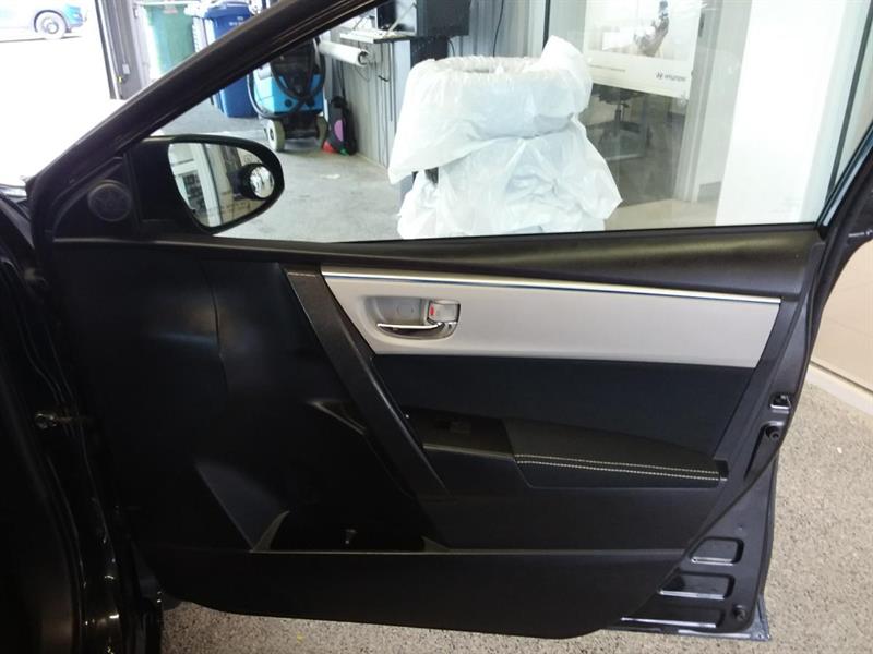 toyota Corolla 2016 - 13