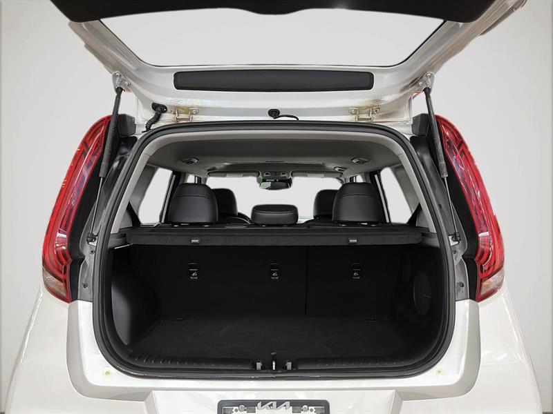 kia Soul EV 2021 - 8
