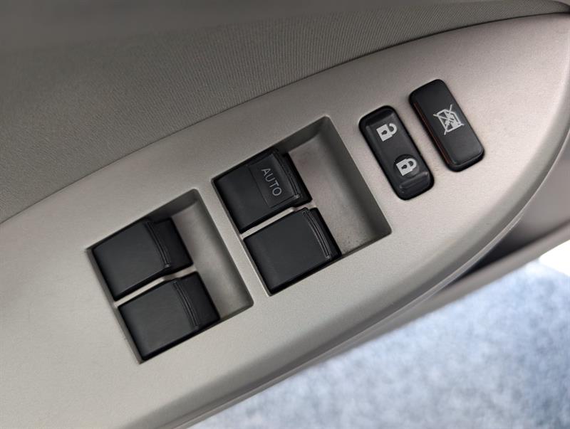 toyota Corolla 2013 - 12