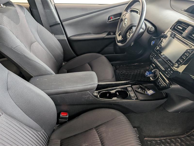 toyota Prius Prime 2022 - 8
