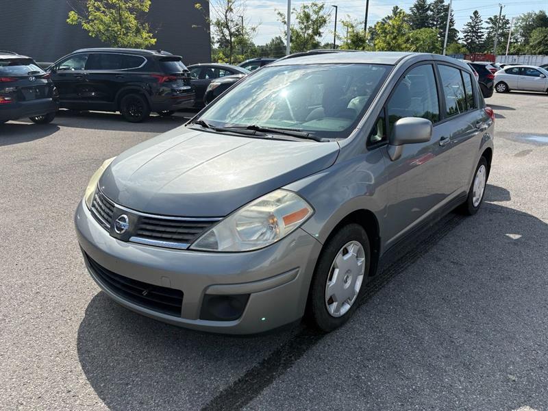 nissan Versa 2009