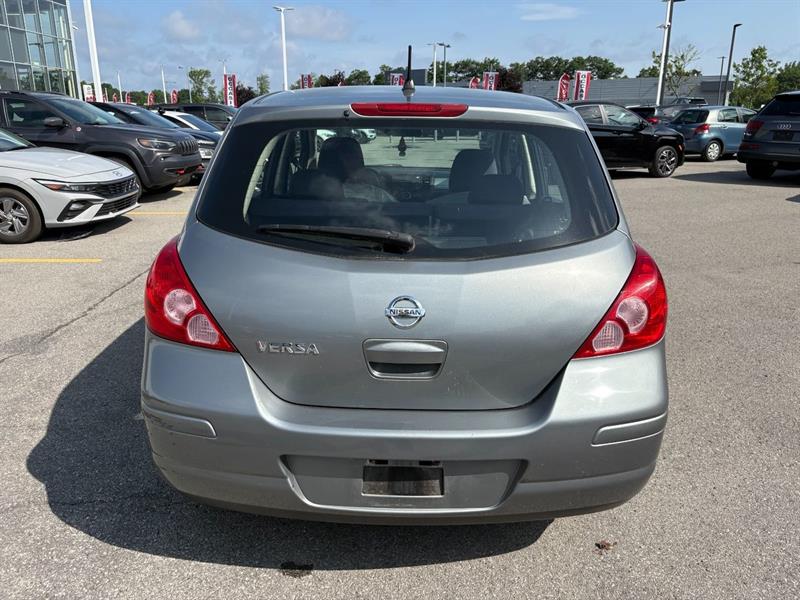 nissan Versa 2009 - 5