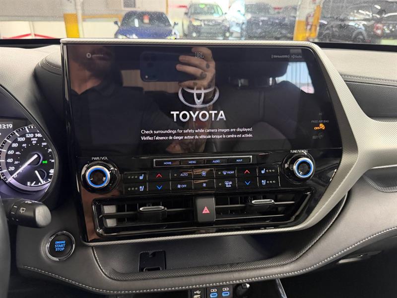 toyota Highlander 2022 - 13