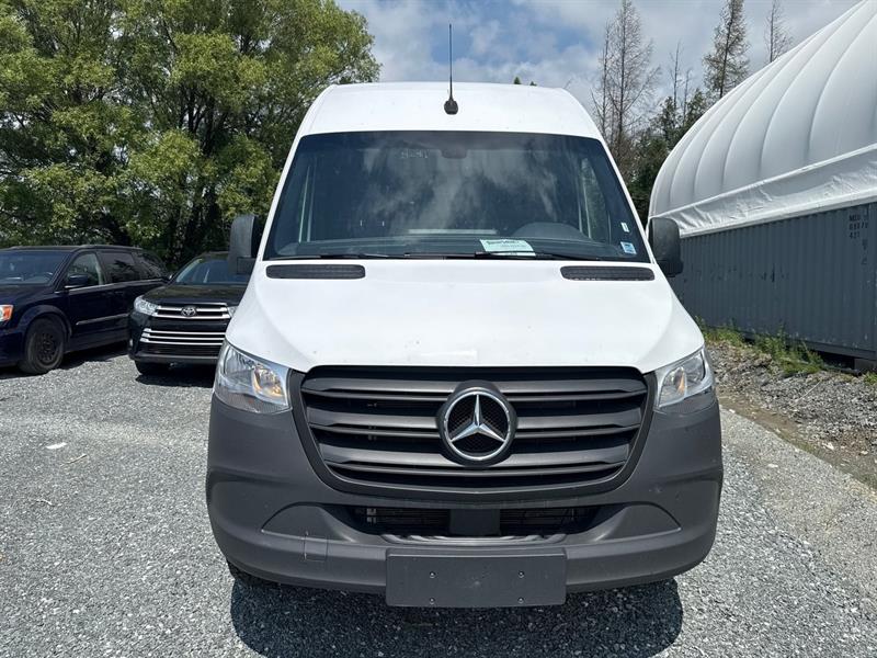 mercedes-benz Sprinter Van 2024 - 2