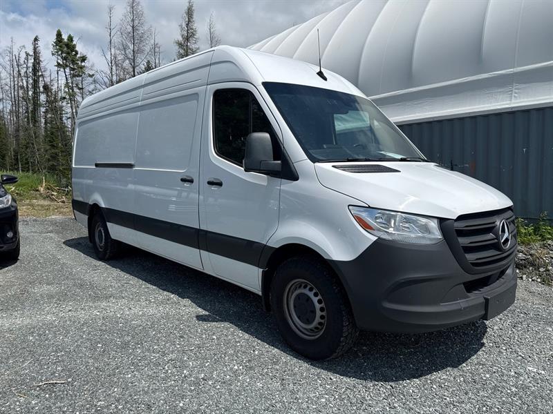 mercedes-benz Sprinter Van 2024 - 3