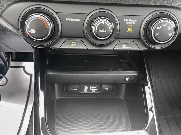 kia Forte 2020 - 18