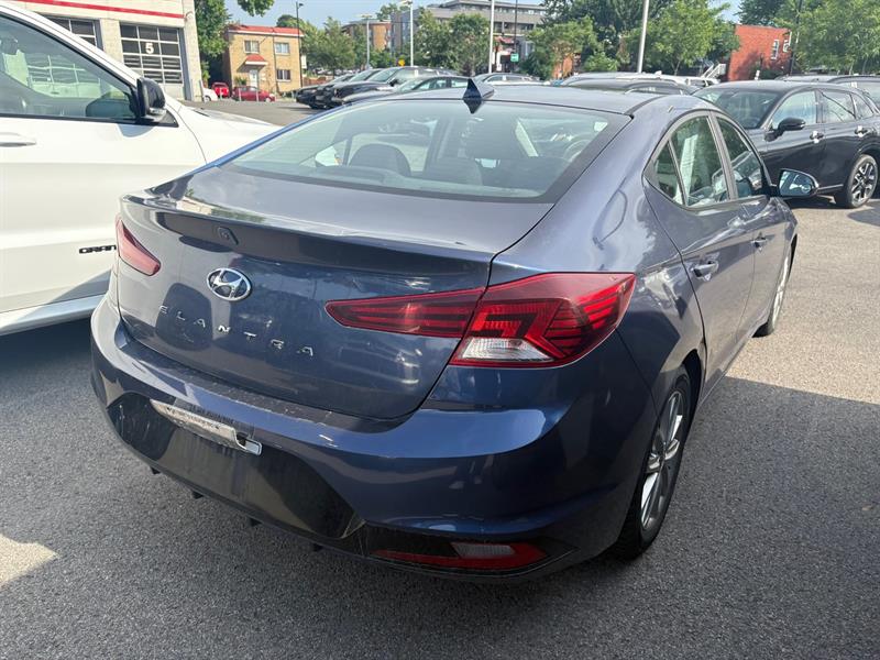 hyundai Elantra 2019 - 3