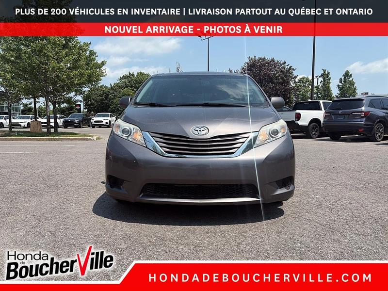 toyota Sienna 2015 - 13