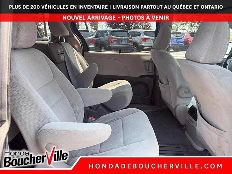 toyota Sienna 2015 - 19