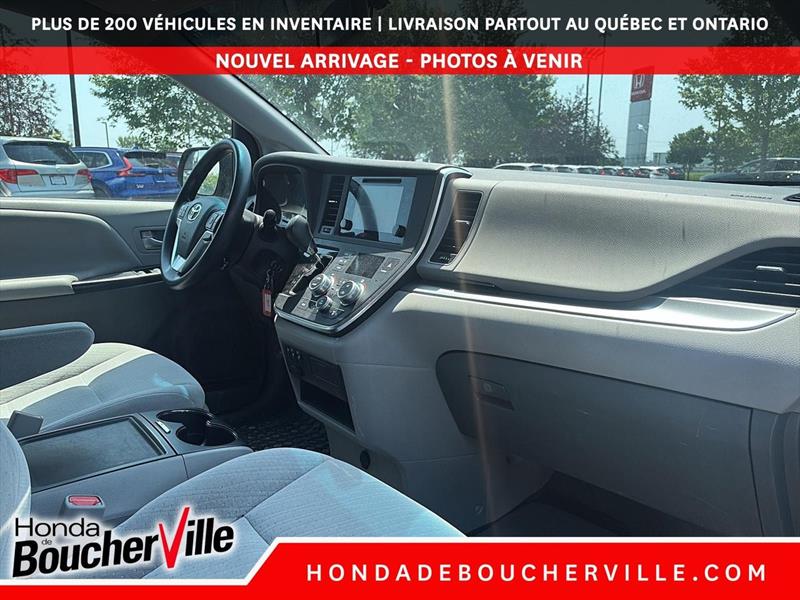 toyota Sienna 2015 - 23