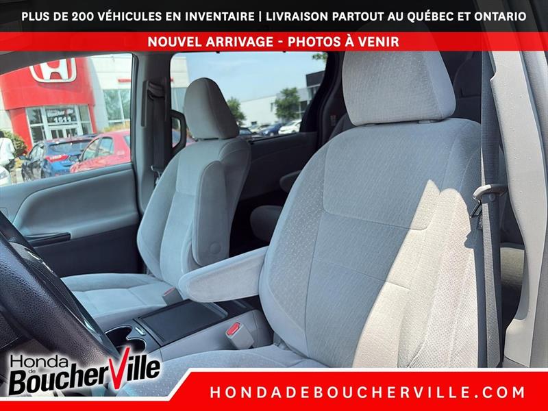 toyota Sienna 2015 - 27