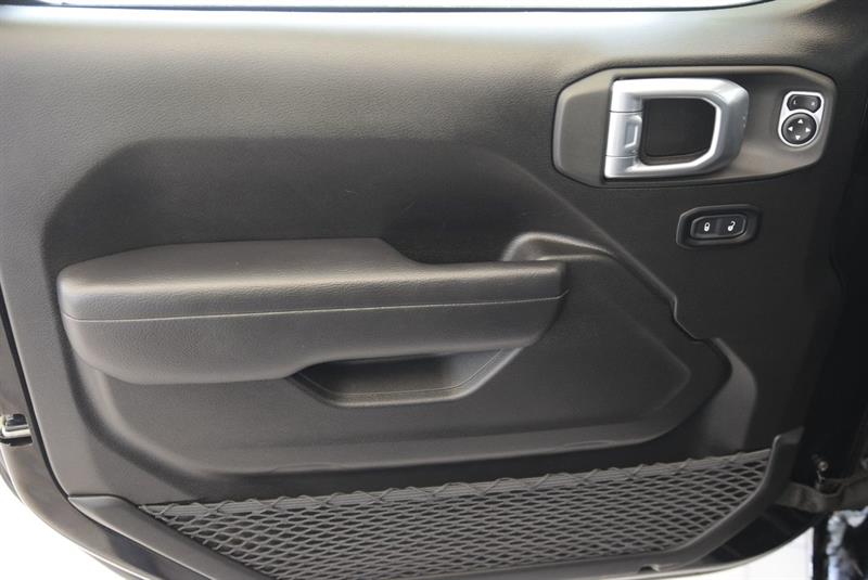 jeep Wrangler 2025 - 23