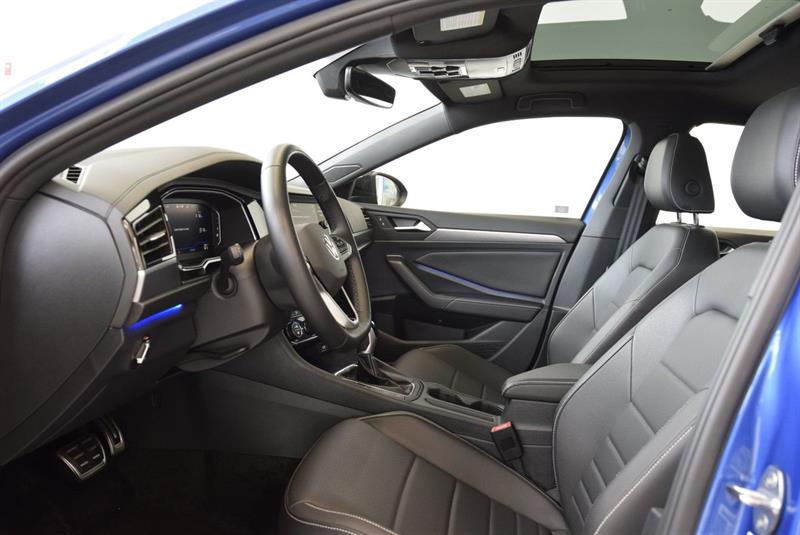 volkswagen Jetta 2024 - 18
