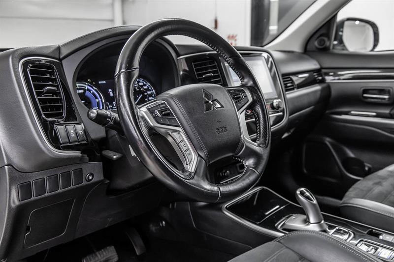 mitsubishi Outlander rechargeable 2022 - 16