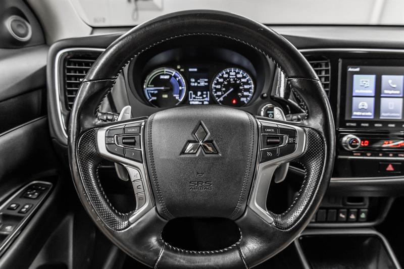 mitsubishi Outlander rechargeable 2022 - 18