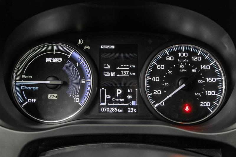 mitsubishi Outlander rechargeable 2022 - 19