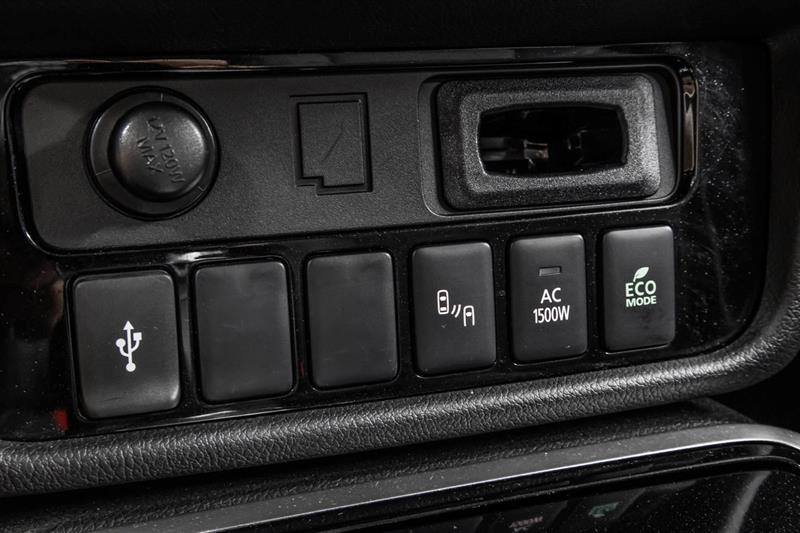 mitsubishi Outlander rechargeable 2022 - 25