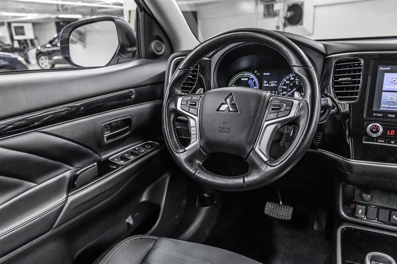 mitsubishi Outlander rechargeable 2022 - 31