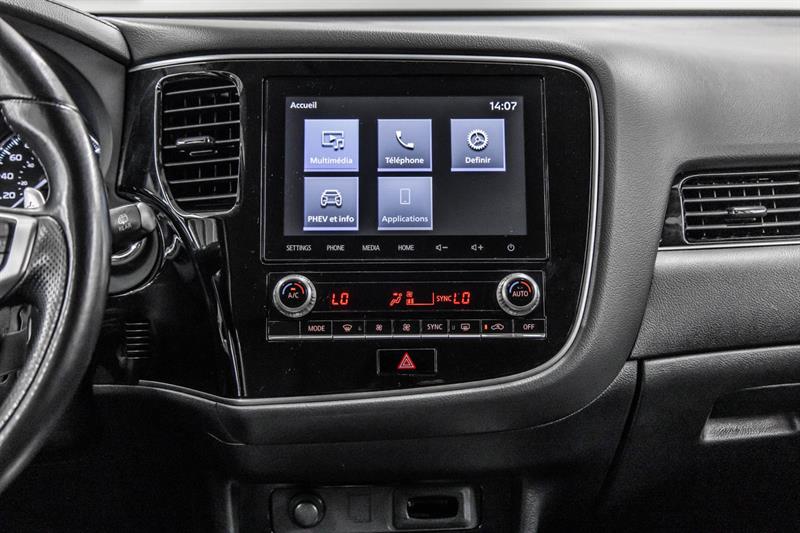 mitsubishi Outlander rechargeable 2022 - 32
