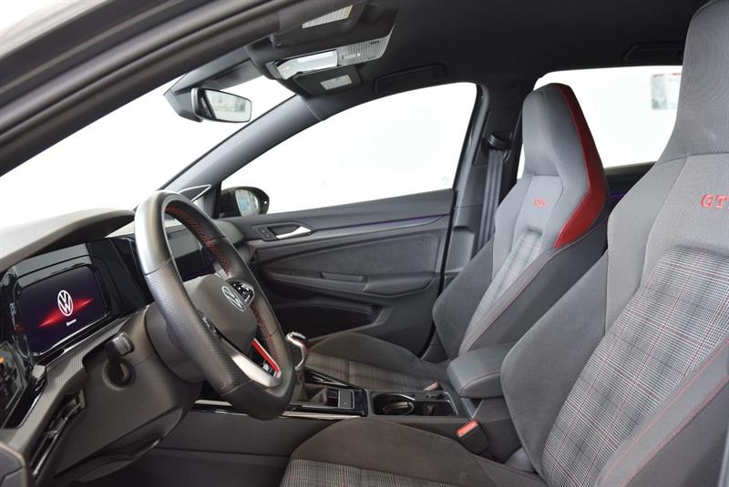 volkswagen Golf GTI 2023 - 16