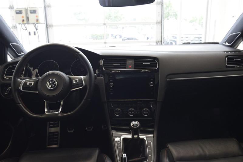 volkswagen Golf GTI 2019 - 21