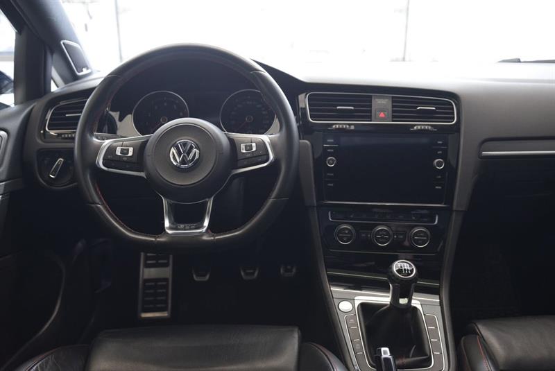 volkswagen Golf GTI 2019 - 22