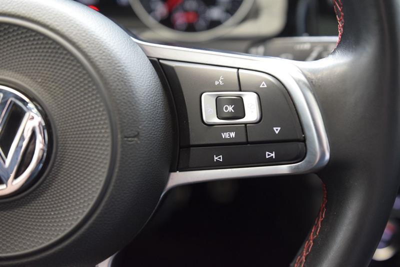 volkswagen Golf GTI 2019 - 25