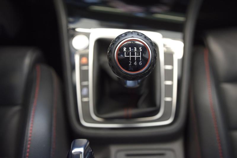 volkswagen Golf GTI 2019 - 30